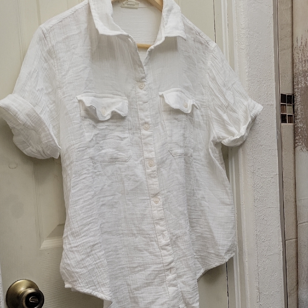 a.n.a White Short Sleeve Polo Button Down Shirt